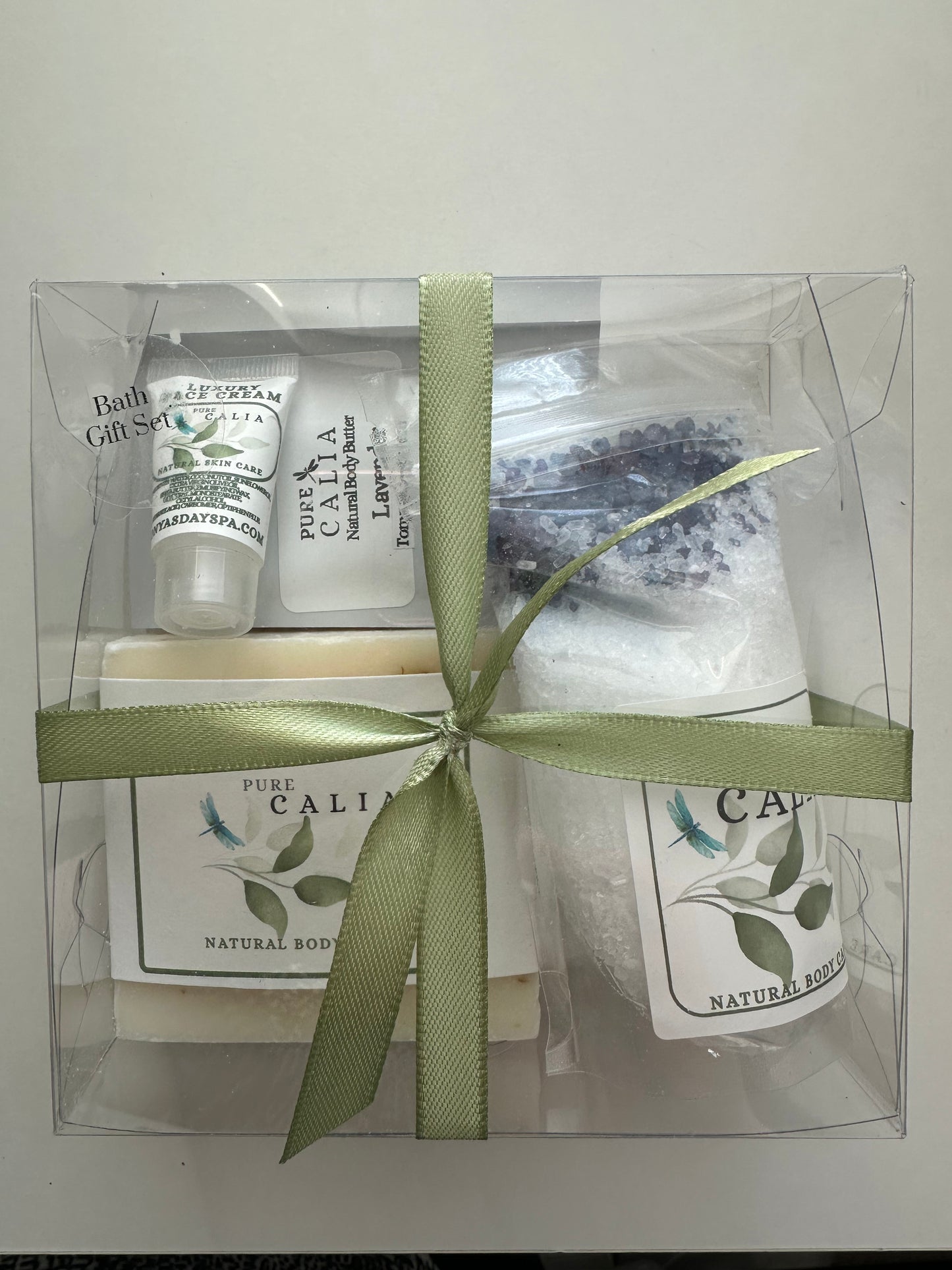 Lavender Shores Bath Salts Set